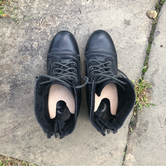 Guess Combat Boots - Picture 7 of 12